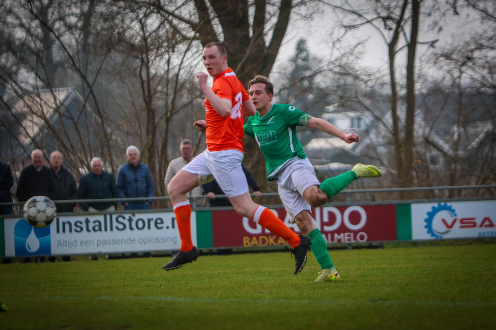 SVVN zakt weer ver door de ondergrens tegen Voorwaarts