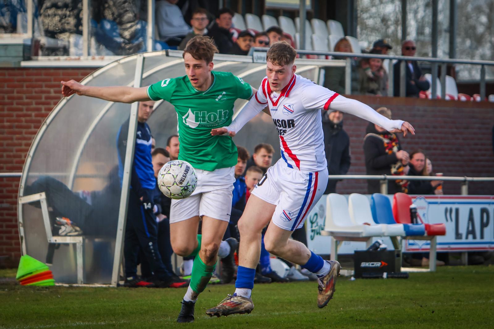 Zwaar gehavend SVVN wint opnieuw