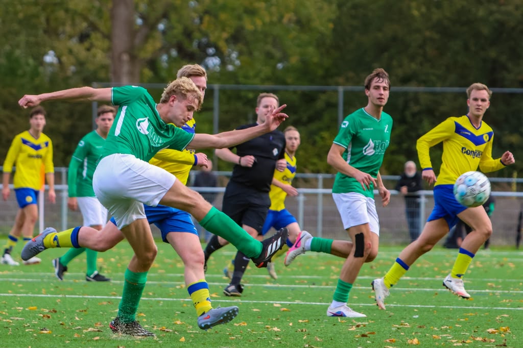 Volwassen SVVN wint van Sportlust